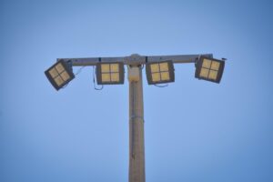 Ayuntamiento ya inició el programa de alumbrado con 200 luminarias mensuales con recursos propios